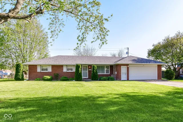 3629 Tulip St, Anderson, IN 46011
