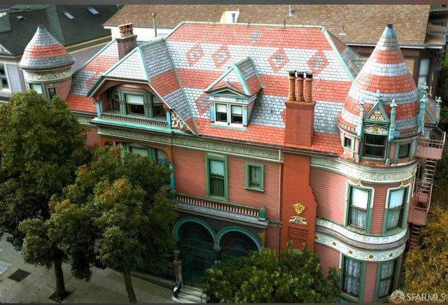 1057 Steiner St, San Francisco, CA 94115
