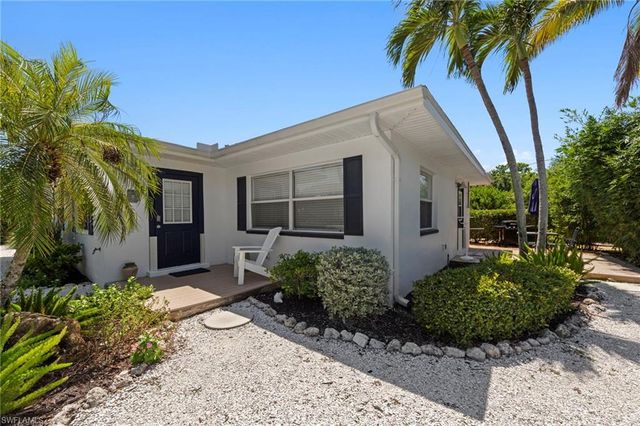 849 Beach Rd, Sanibel, FL 33957