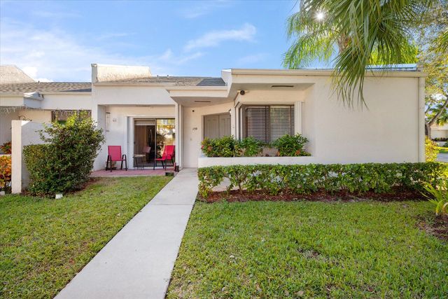 159 Love Cres, Royal Palm Beach, FL 33411