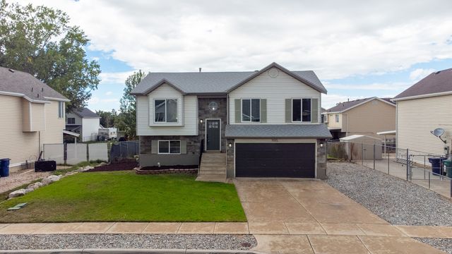 5515 S  4175 W, Roy, UT 84067