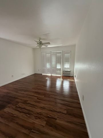 5906 Rancho Mission Rd #5, San Diego, CA 92108