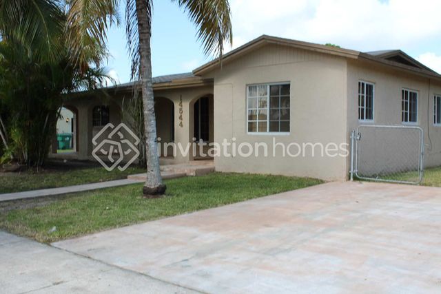 14544 SW 105th Ct, Miami, FL 33176