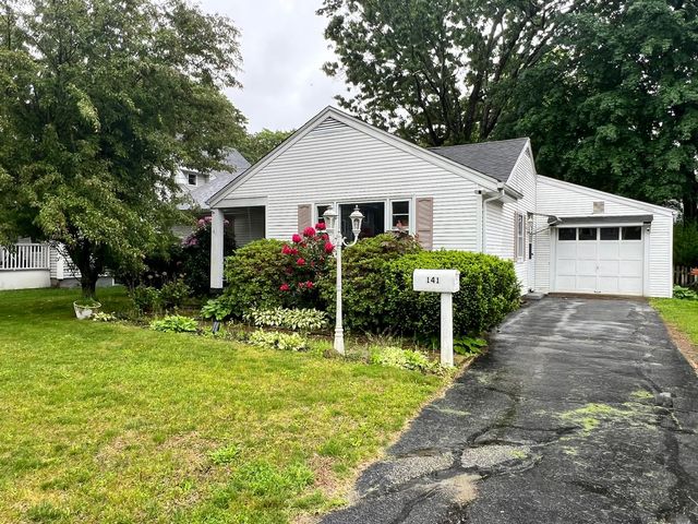 141 Lawnwood Ave, Longmeadow, MA 01106