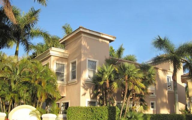 509 Resort Ln, Palm Beach Gardens, FL 33418
