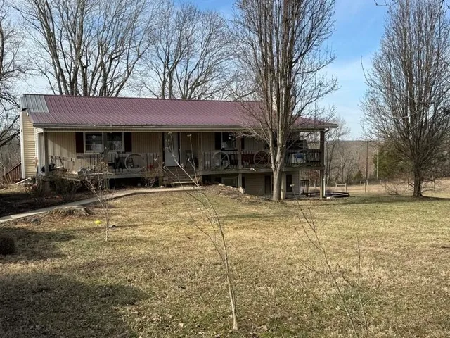 1509 N  Toohey Ridge Rd, Cave City, KY 42127
