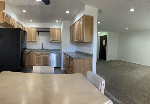 3121 W  Hood Ave #G205, Kennewick, WA 99336