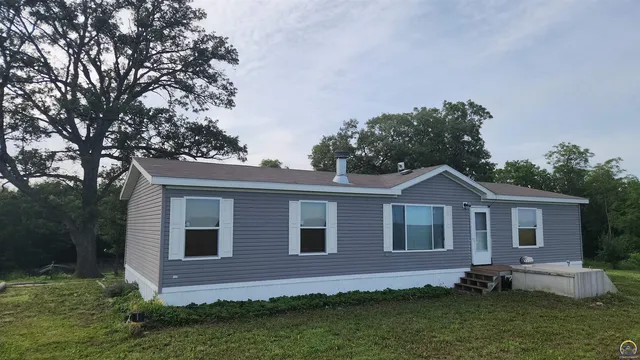 1615 318th Rd, Horton, KS 66439
