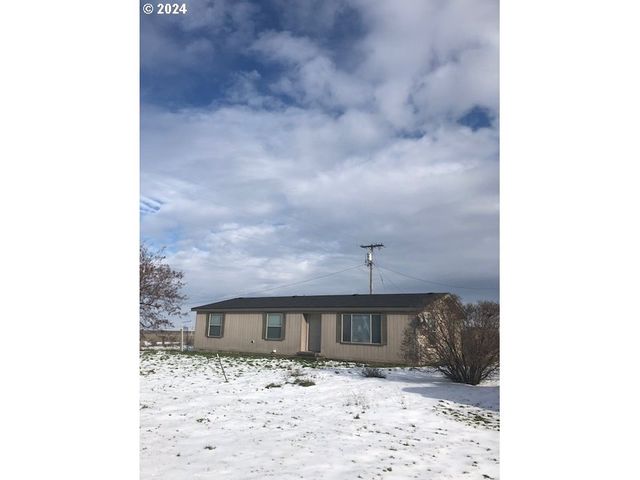 83923 Grant Rd, Milton Freewater, OR 97862