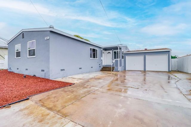 9263 Earl St, La Mesa, CA 91942