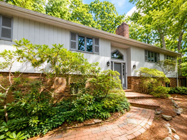 31 Covewood Rd, Asheville, NC 28805