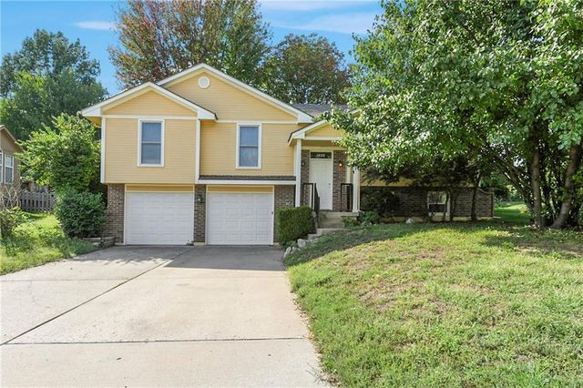 Lees Summit, MO Homes For Sale & Lees Summit, MO Real Estate | Trulia