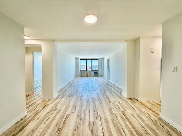 40 Brighton 1st Rd #15O, Brooklyn, NY 11235