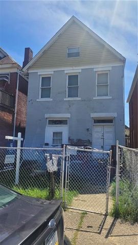 7322 Monticello St, Pittsburgh, PA 15208