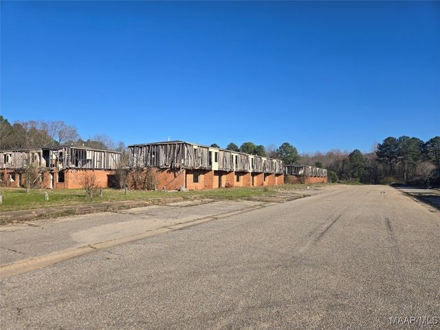 1611 Northgate Dr, Montgomery, AL 36104