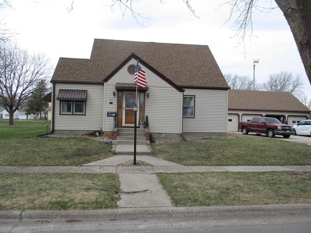 312 S  Harrison St, Laurens, IA 50554