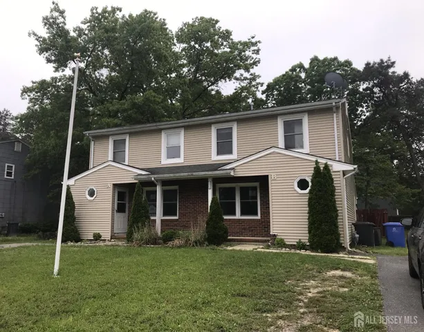 233 Leeward Rd, Manahawkin, NJ 08050