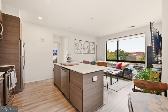 1550 11th St NW #310, Washington, DC 20001
