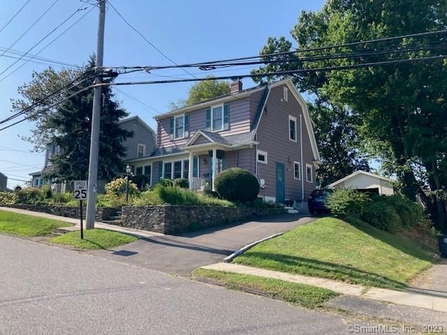 87 Rivercliff Dr, Milford, CT 06460