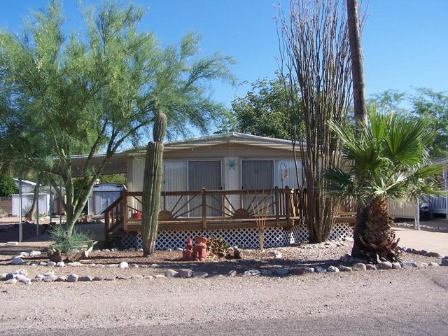 253 W  Kirk Dr, Queen Valley, AZ 85118