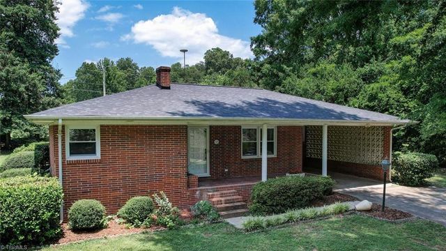 133 Holly Hill Dr, Reidsville, NC 27320