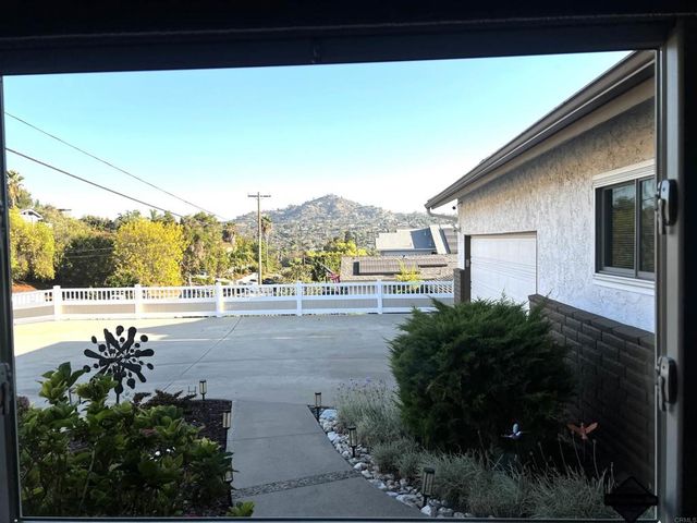 3343 S  Barcelona St, Spring Valley, CA 91977