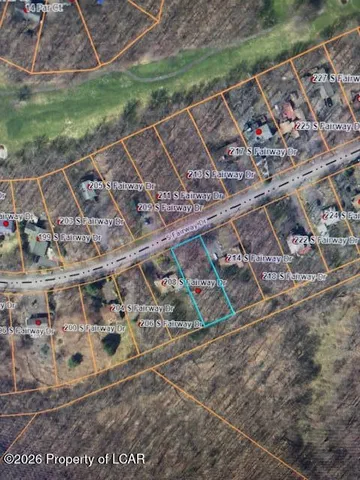 4073 S  Fairway Dr, Lake Ariel, PA 18436