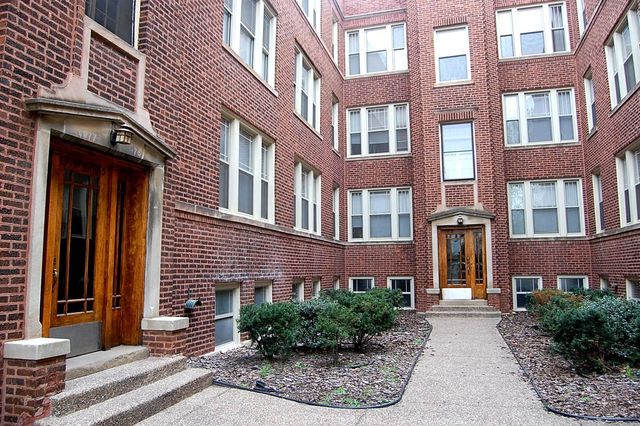 6975 N  Bell Ave  #2, Chicago, IL 60645
