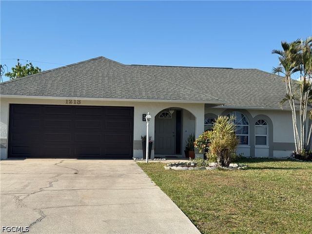 1213 SW 18th Ter, Cape Coral, FL 33991