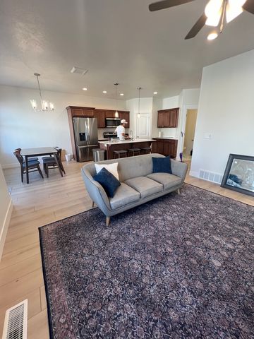 1304 N  Sage Dr #2, Lehi, UT 84048