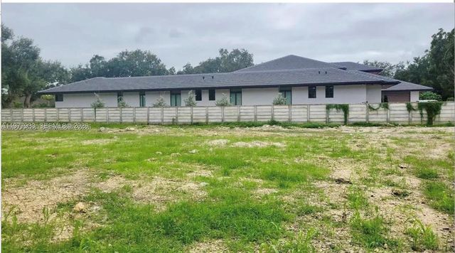 7775 SW 122nd Ave, Miami, FL 33183