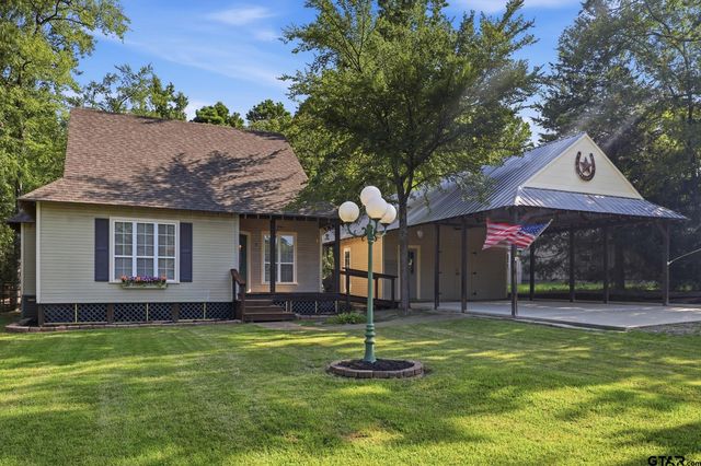 91 Private Road 52602, Pittsburg, TX 75686
