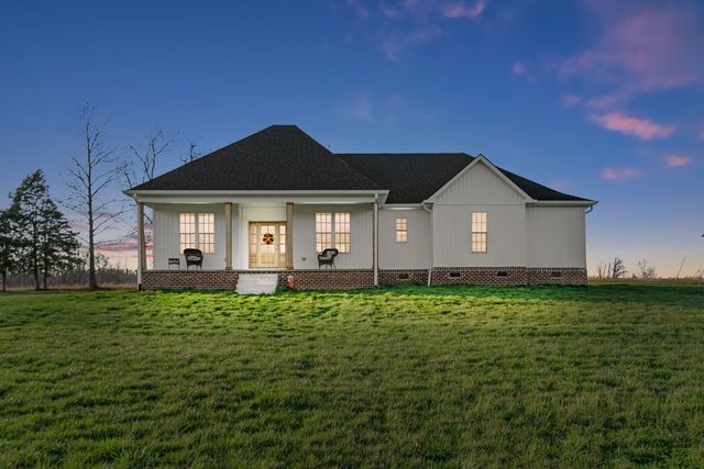 829 Forge Hill Rd, Owingsville, KY 40360