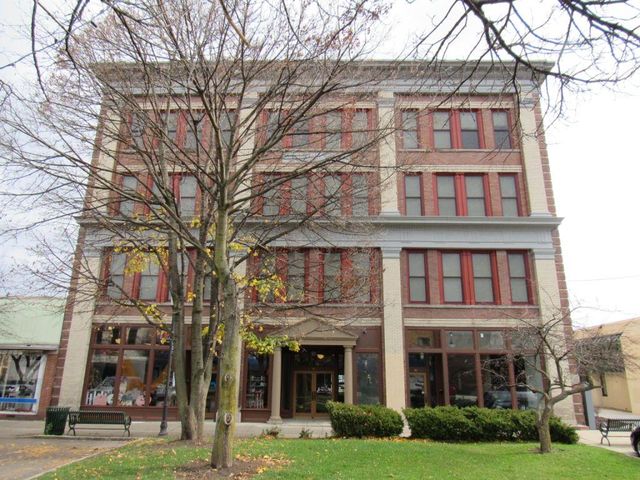 38 Broadway Mall #301, Hornell, NY 14843