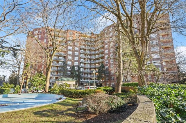 71 Strawberry Hill Ave #105, Stamford, CT 06902