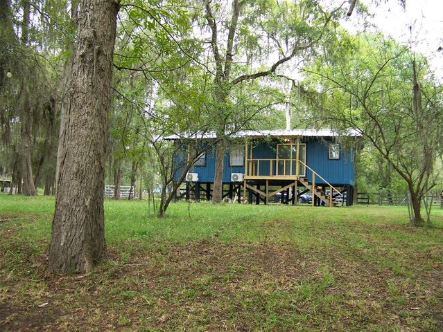 768 County Road 2870, Cleveland, TX 77327