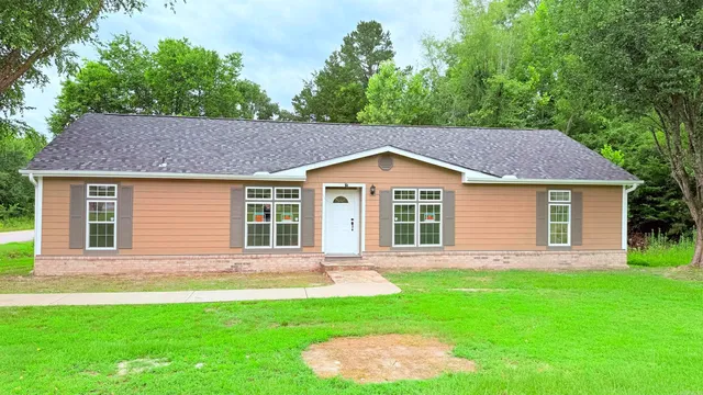 2021 Riverside Dr, Lonsdale, AR 72087