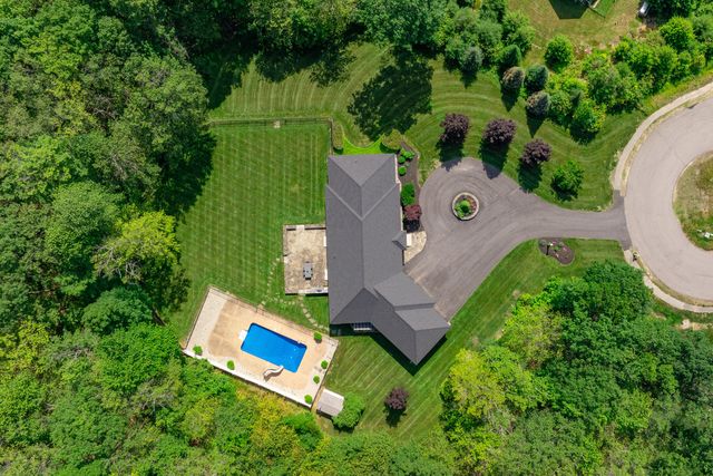 61 Rose Drive, Cumberland, ME 04021