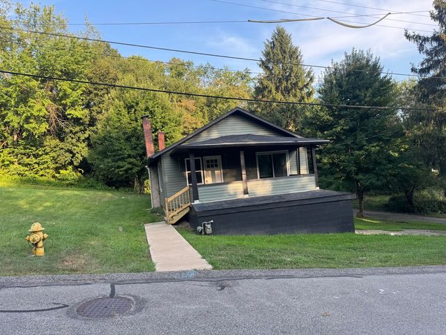 2637 Woodlawn Dr, Monroeville, PA 15146