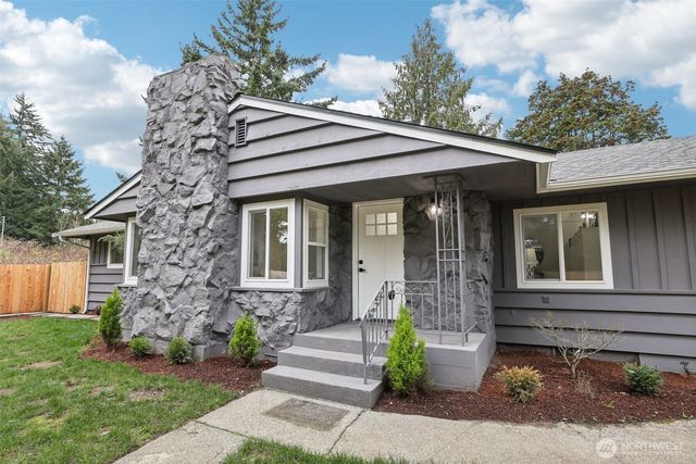 13107 Military Road S, Seattle, WA 98168