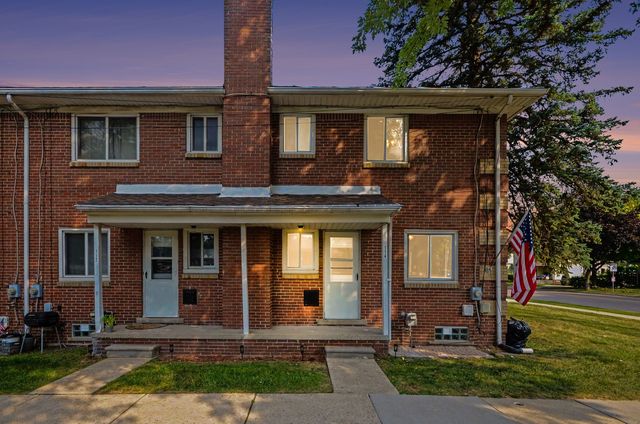 114 Crocker Blvd #114, Mount Clemens, MI 48043