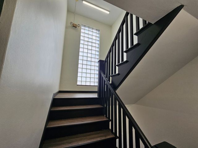 302 E  19th St #2B, Indianapolis, IN 46202