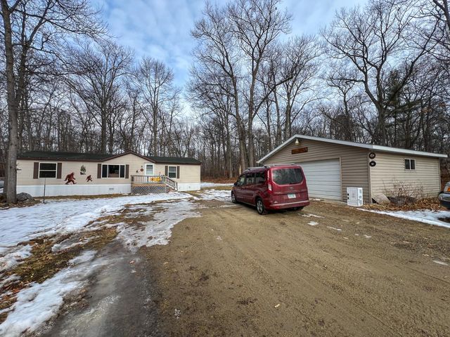 4614 Pine Point Dr NW, Walker, MN 56484