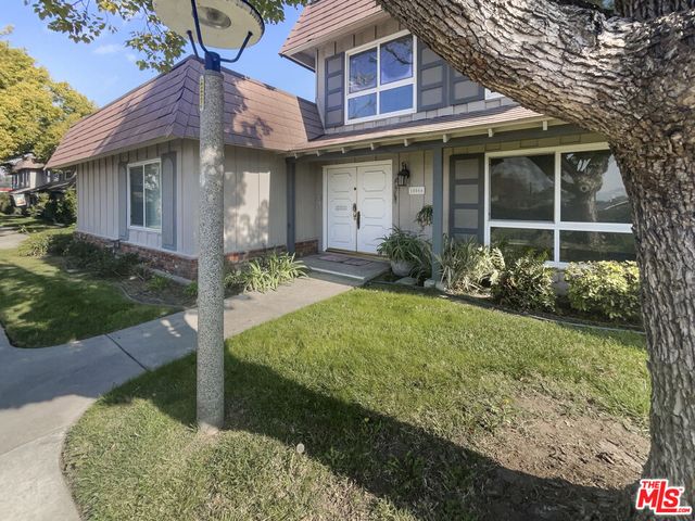 10066 Bloomfield Ave, Cypress, CA 90630