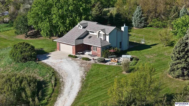 6575 N  Ridge Rd, Fort Calhoun, NE 68023
