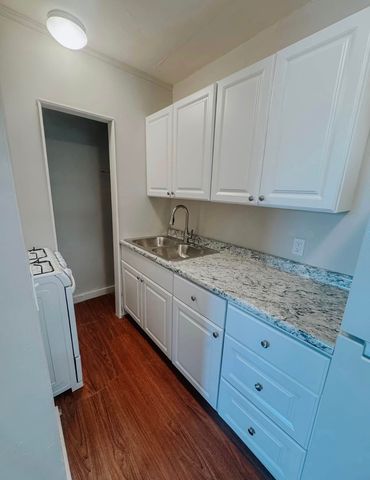 101 Ellinor Ct #A, Pensacola, FL 32507