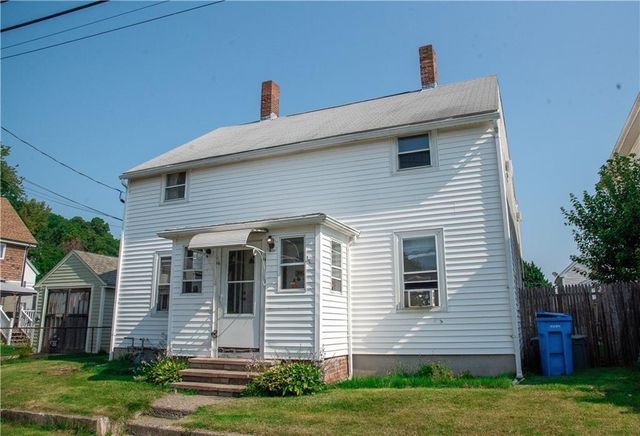 14 Webster St, Lincoln, RI 02865