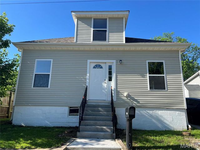 506 S  4th St, Festus, MO 63028