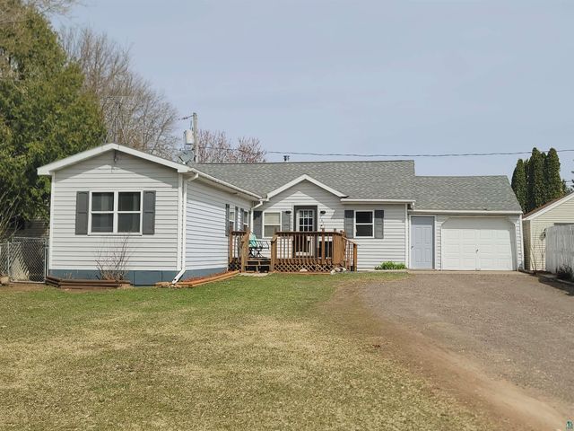 1411 Lincoln Ave, Cloquet, MN 55720
