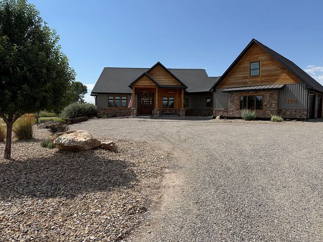 225 N  Waterfront Ln, Rigby, ID 83442
